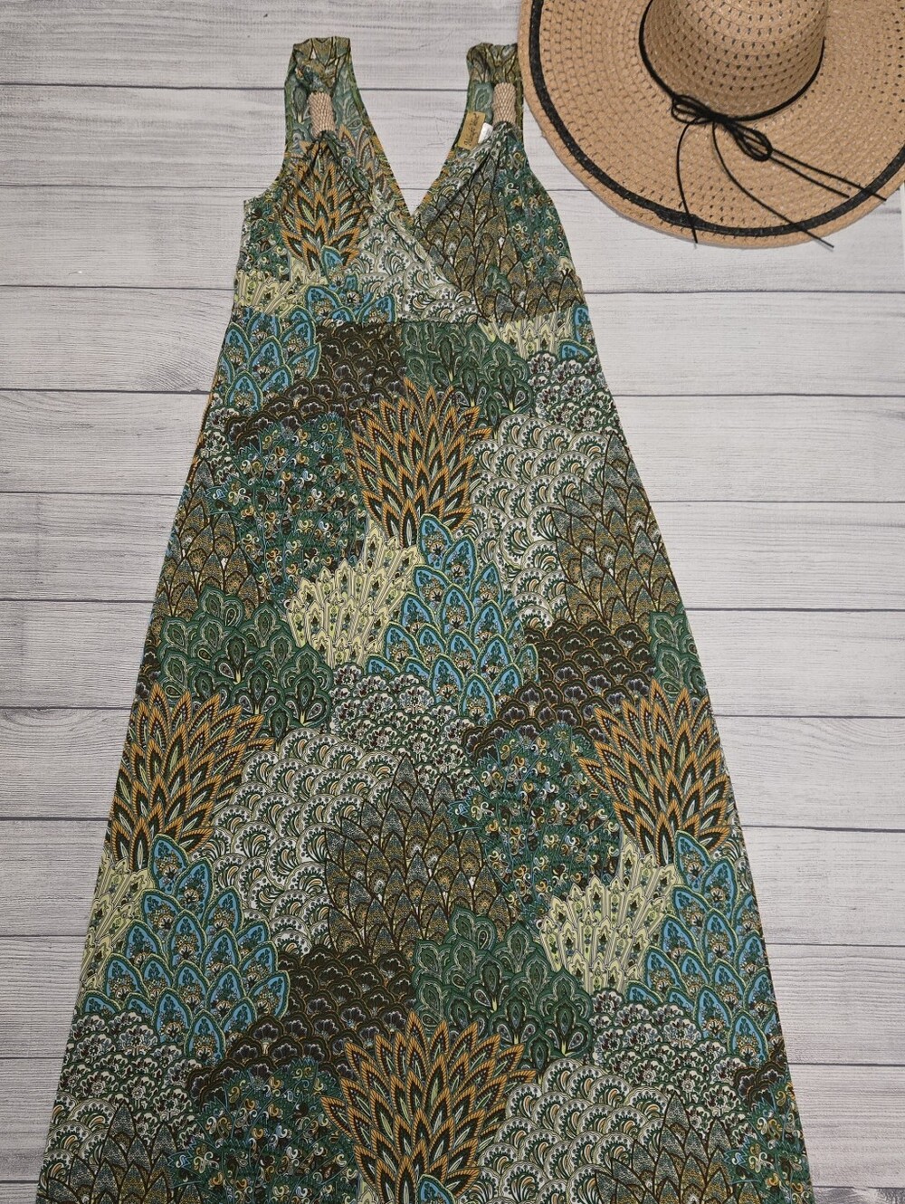 Bohemian Green Patterned V-Neck Maxi Dress